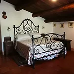 Casale *